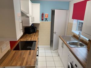 Photo 5- click for photo gallery